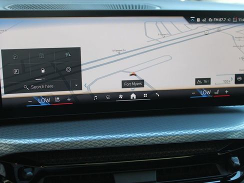 Used 2026 BMW 430i xDrive Coupe w/ M Sport Package AWD/4WD image 19