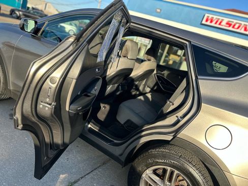 Used 2017 Hyundai Santa Fe Sport image 39