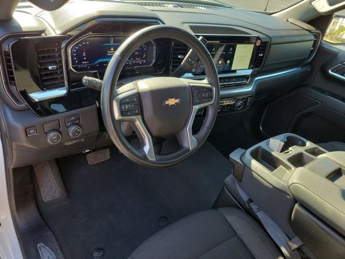 Used 2025 Chevrolet Silverado 1500 LT image 20