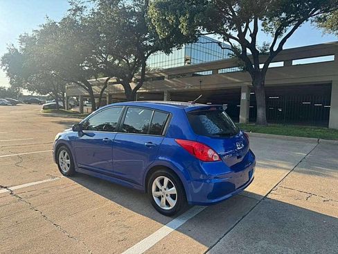 Used 2010 Nissan Versa 1.8 S w/ Premium Pkg image 4
