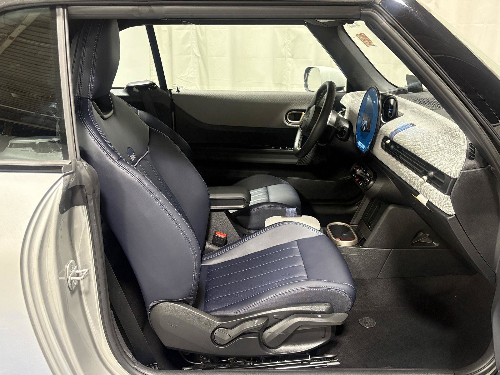 Used 2026 MINI Cooper S FWD image 8