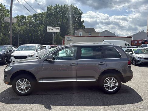 Used 2008 Volkswagen Touareg V6 AWD/4WD image 4