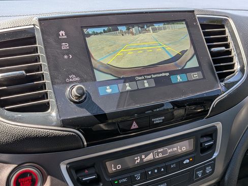 Certified 2023 Honda Passport EX-L image 18