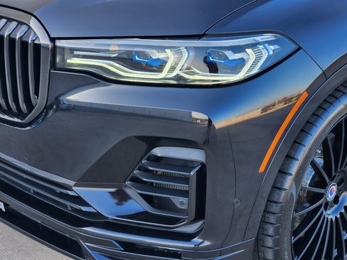Used 2022 BMW ALPINA XB7 image 8