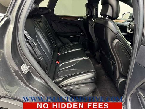 Used 2018 Lincoln MKC Select image 18
