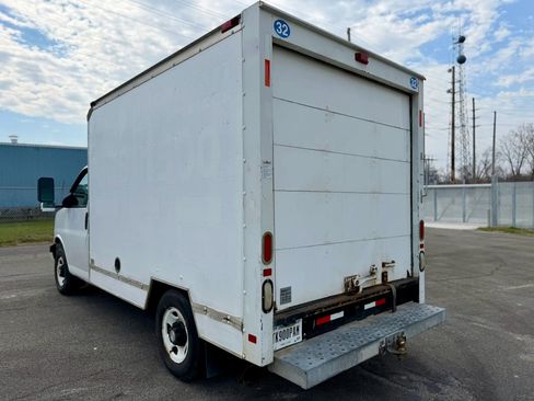 Used 2008 GMC Savana 3500 RWD image 7