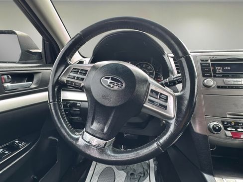 Used 2013 Subaru Outback 2.5i Premium w/ All-Weather Pkg image 11