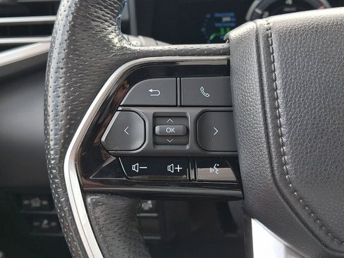 Certified 2024 Toyota Tundra Platinum AWD/4WD image 23