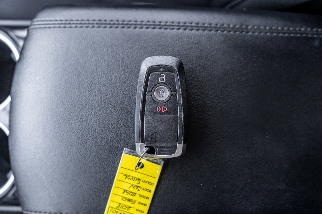 Used 2018 Ford Edge SE AWD/4WD image 28