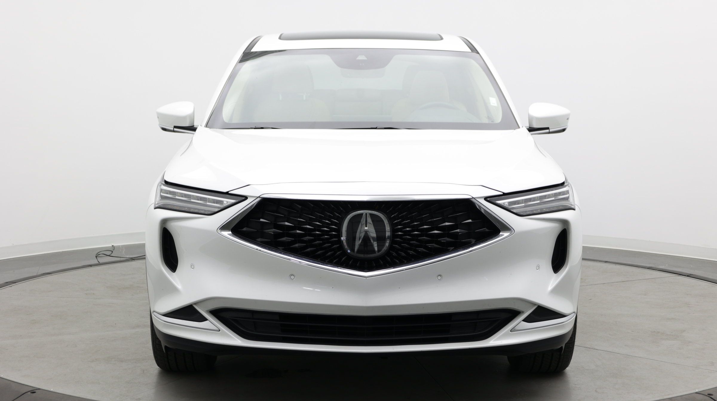 Used 2023 Acura MDX w/ Technology Package AWD/4WD image 2