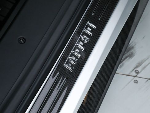 Certified 2019 Ferrari 488 Pista Coupe image 24