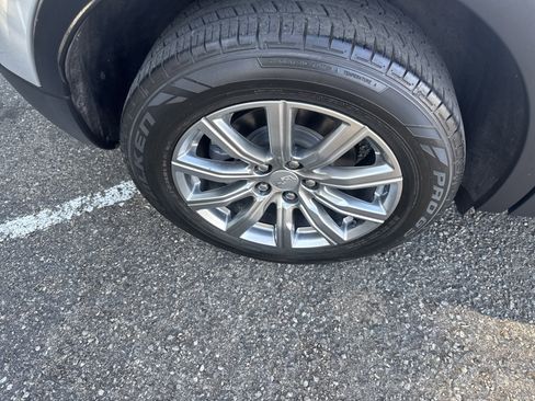 Used 2020 Cadillac XT4 Premium Luxury AWD/4WD image 9