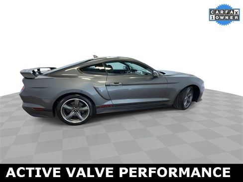 Used 2022 Ford Mustang GT Premium w/ GT Performance Package image 9