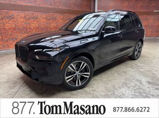 Used 2027 BMW X7 xDrive40i w/ M Sport Package AWD/4WD video 1