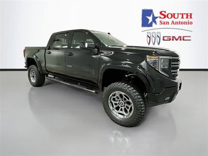 New 2025 GMC Sierra 1500 AT4 w/ AT4 Premium Package