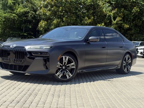 Certified 2023 BMW 760i xDrive w/ Executive Package AWD/4WD image 1