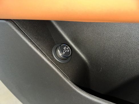 New 2026 Cadillac XT5 Premium Luxury w/ LPO, Floor Liner Package image 10