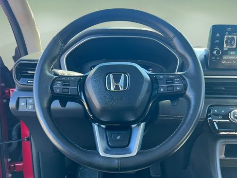 Used 2024 Honda Pilot Elite image 14