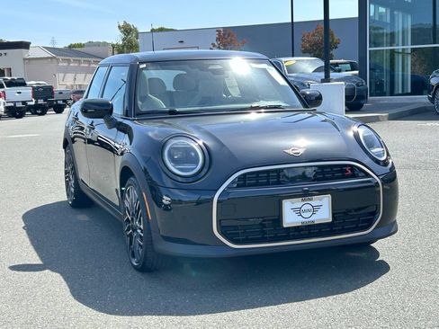 New 2026 MINI Cooper S FWD image 7