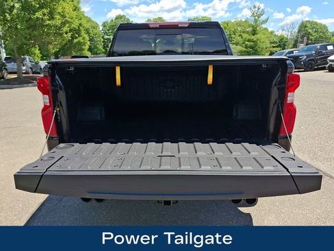 Used 2026 Chevrolet Silverado 1500 LT Trail Boss w/ LT Trail Boss Premium Package AWD/4WD image 32