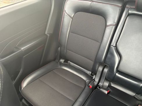 Used 2024 Ford Escape ST-Line image 40