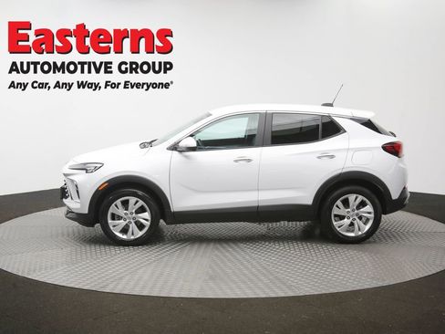 Used 2024 Buick Encore GX Preferred FWD image 58