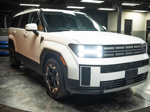 Used 2024 Hyundai Santa Fe SEL image 5