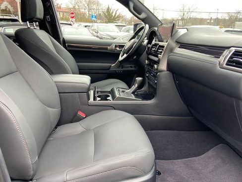 Used 2023 Lexus GX 460 Premium w/ Premium Plus Package image 27