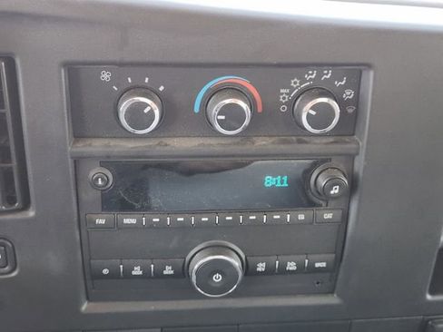 New 2025 GMC Savana 3500 w/ Power Convenience Package image 31