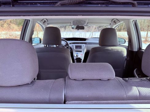 Used 2012 Toyota Prius Three image 9