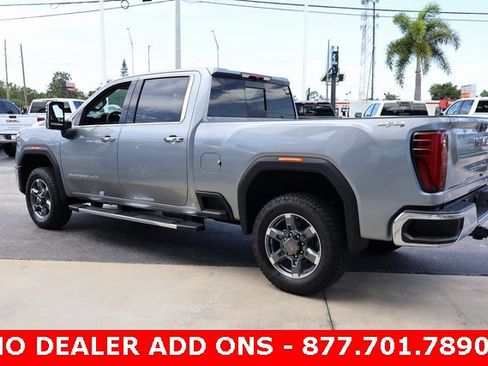 New 2025 GMC Sierra 2500 SLT w/ SLT Premium Package image 5