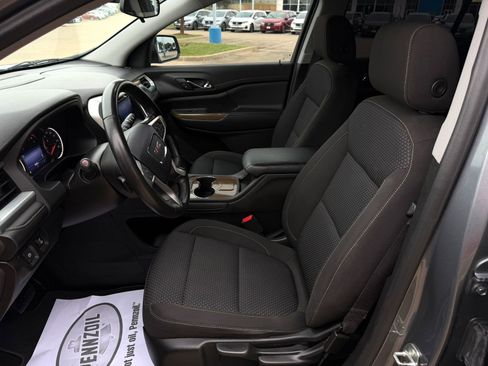 Used 2020 GMC Acadia SLE FWD image 10