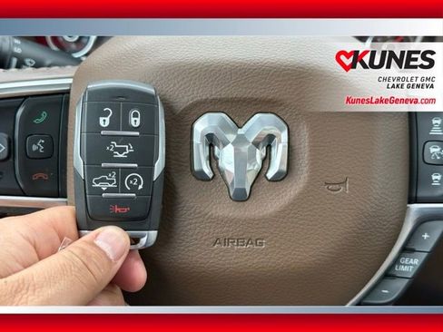 Used 2020 RAM 1500 Laramie image 53