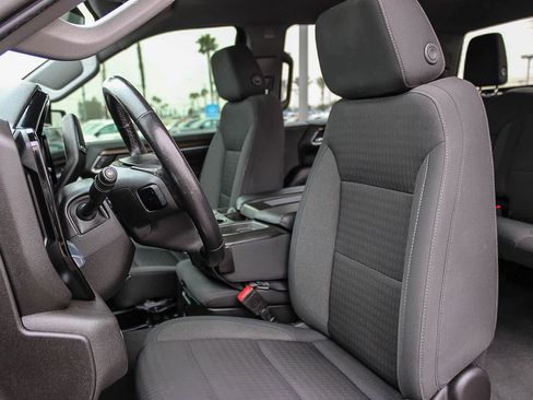 Used 2022 Chevrolet Silverado 1500 LT AWD/4WD image 17
