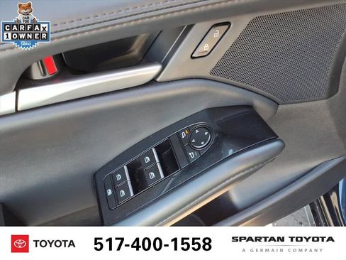 Used 2024 MAZDA MAZDA3 s FWD image 17