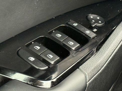 Used 2023 Kia Sportage SX image 17