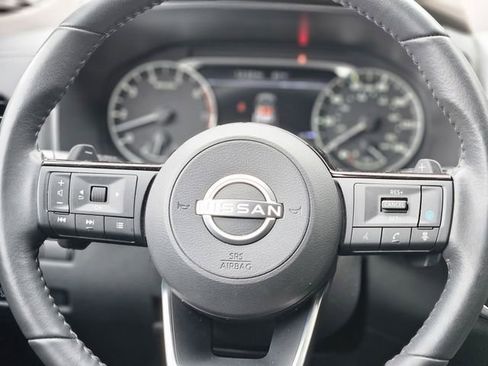 Certified 2023 Nissan Rogue SV w/ SV Premium B Package image 16