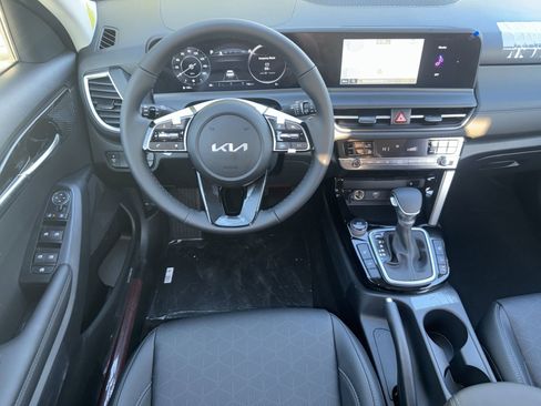 New 2026 Kia Seltos EX w/ EX Sunroof Package image 12