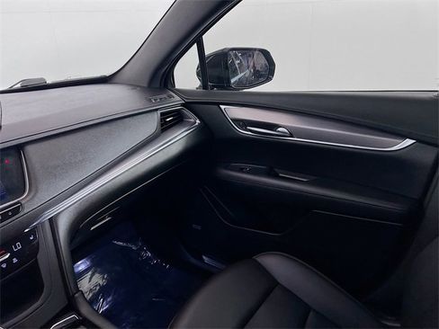 Used 2020 Cadillac XT5 Luxury image 22
