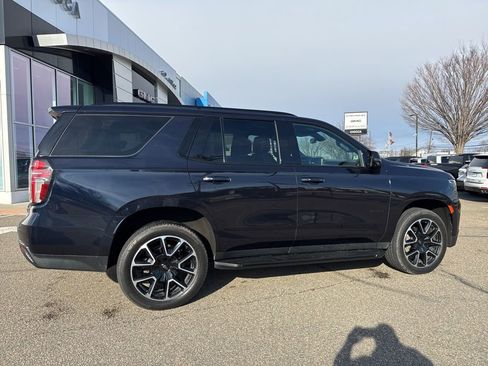 Used 2022 Chevrolet Tahoe RST w/ Luxury Package image 18