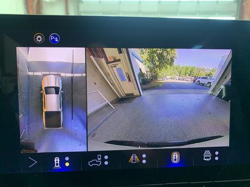 New 2026 Chevrolet Colorado Trail Boss AWD/4WD image 18