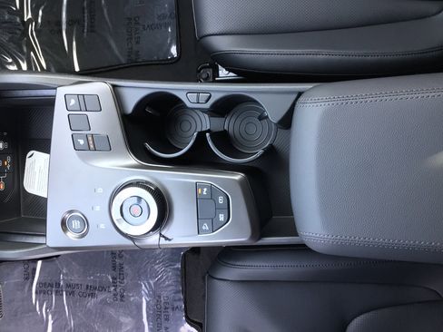 New 2026 Kia Sportage EX image 14