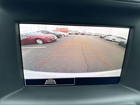 Used 2023 GMC Terrain SLE FWD image 17