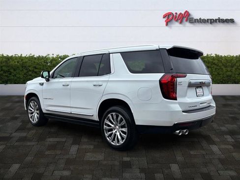 Used 2023 GMC Yukon Denali image 2