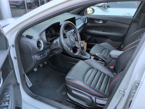 Used 2023 Kia Forte GT FWD image 11