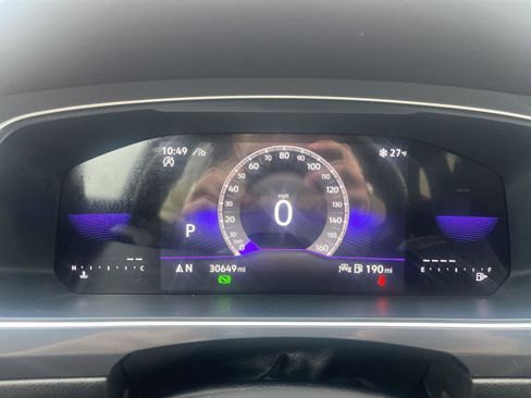 Used 2024 Volkswagen Tiguan SE R-Line image 22