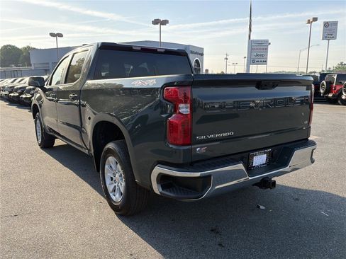 Used 2025 Chevrolet Silverado 1500 LT AWD/4WD image 7