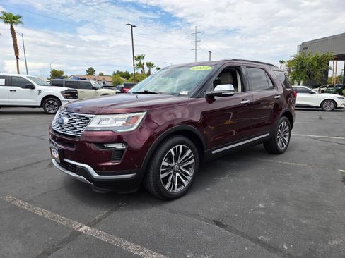 Certified 2018 Ford Explorer Platinum AWD/4WD image 2