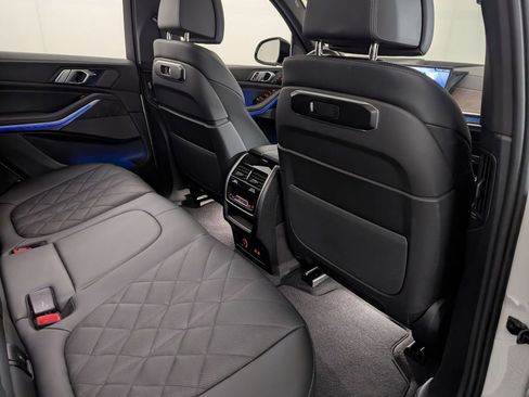 Used 2025 BMW X5 xDrive40i AWD/4WD image 35