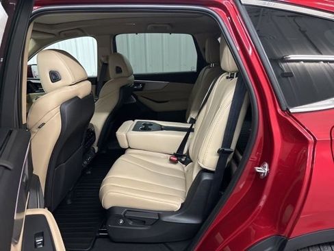Used 2025 Acura MDX w/ Technology Package image 13
